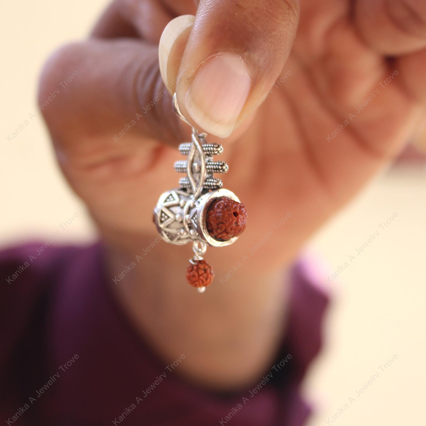 Silver Rudraksha Shiv Ji Ka Damaru Pendant