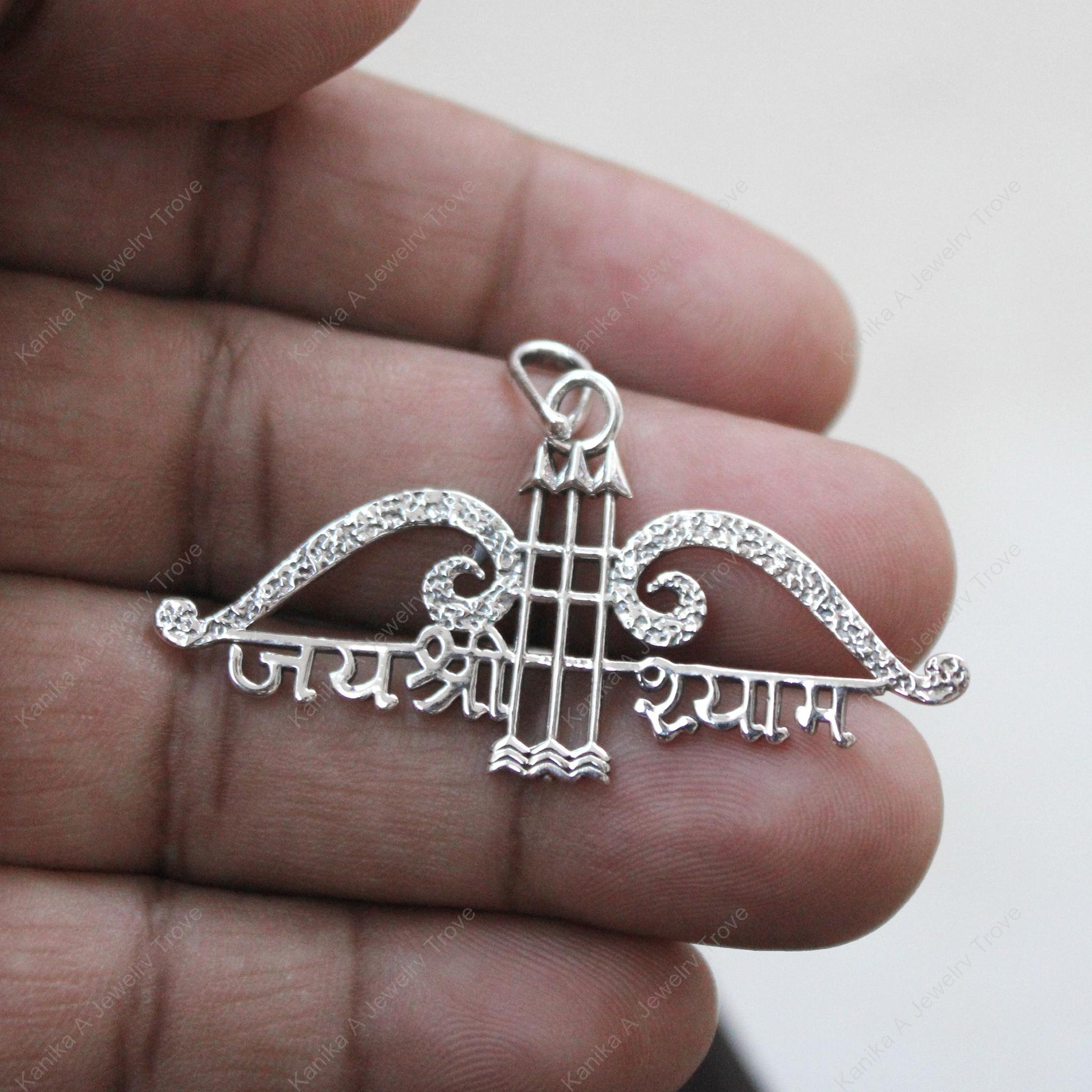 Religious silver necklace with Jai Shree Shyam engraving