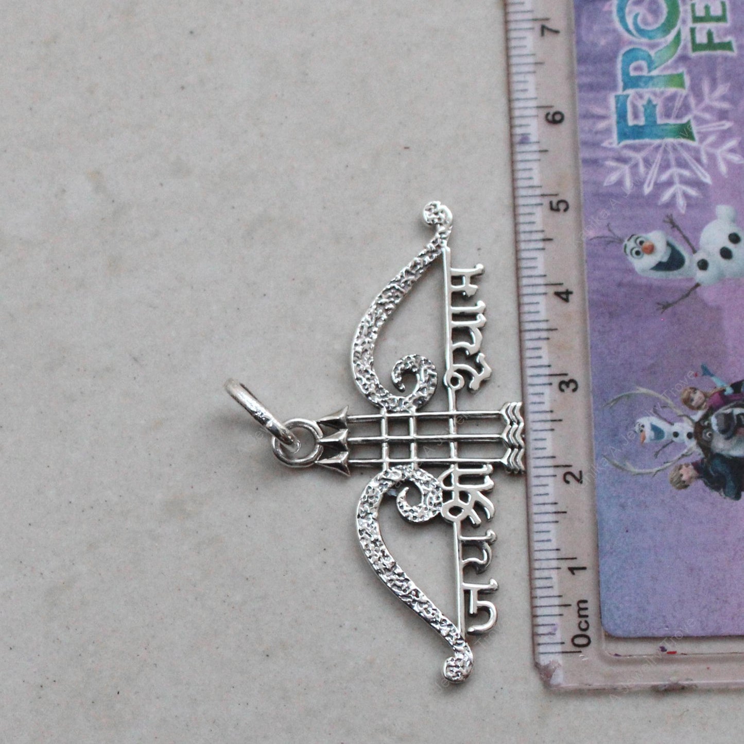 Elegant Sterling Silver Jai Shree Shyam Pendant