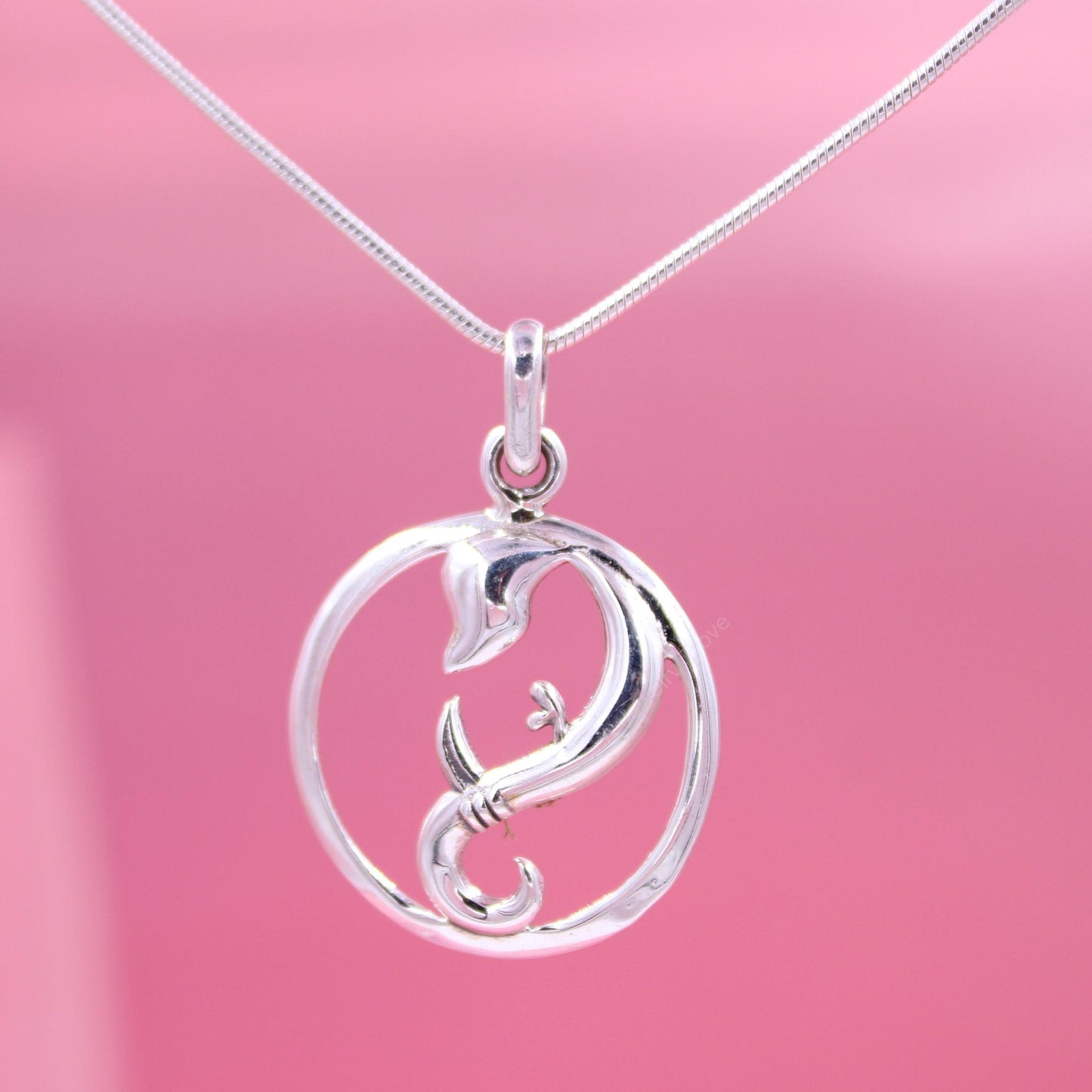 Intricate silver Ganesha God pendant necklace