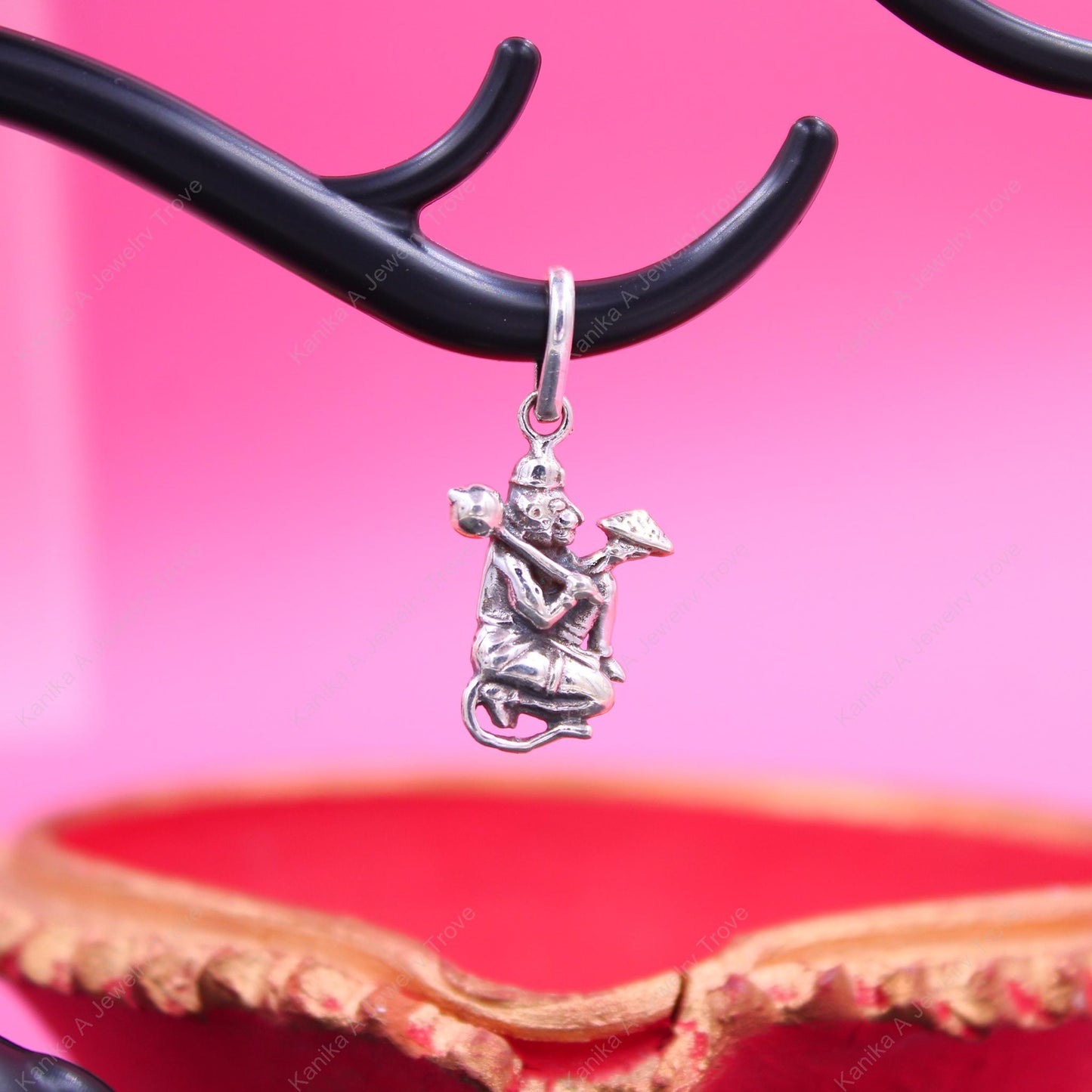 Sacred Hanuman motif pendant for spirituality