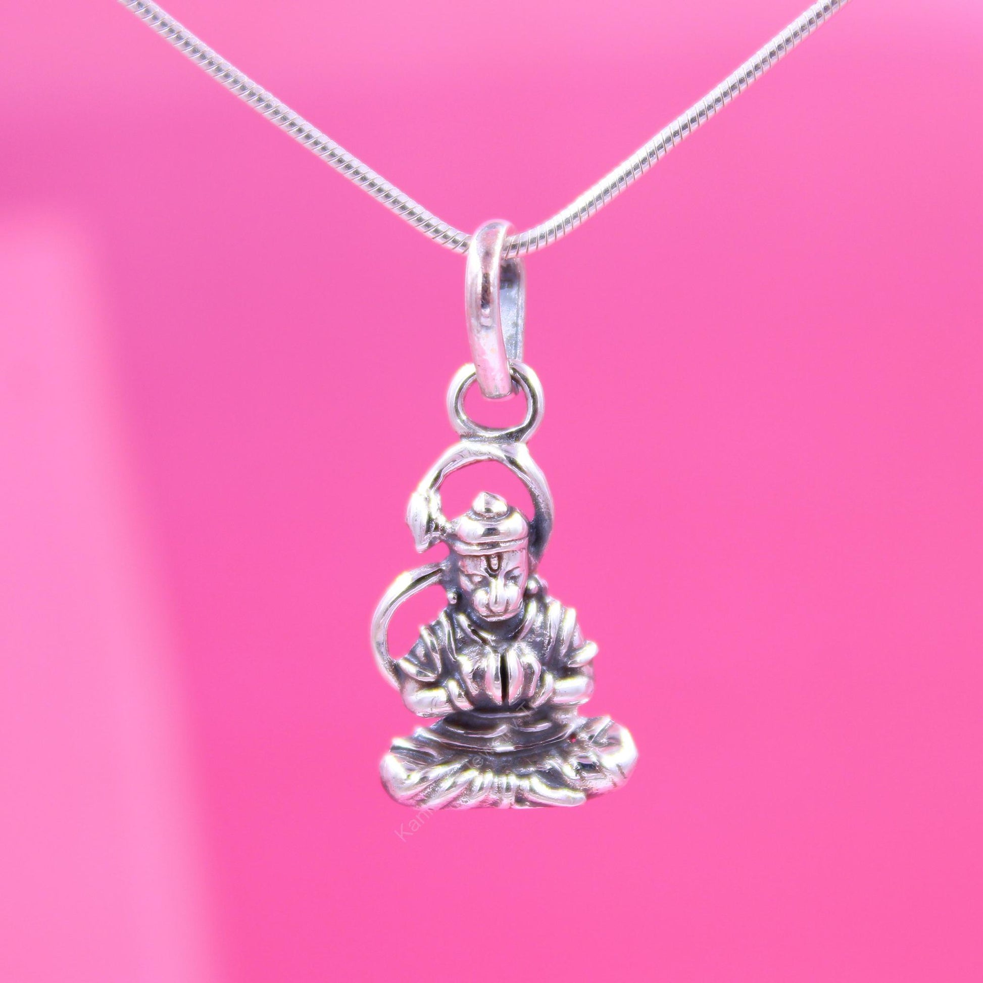 Silver Hanuman pendant necklace for devotion