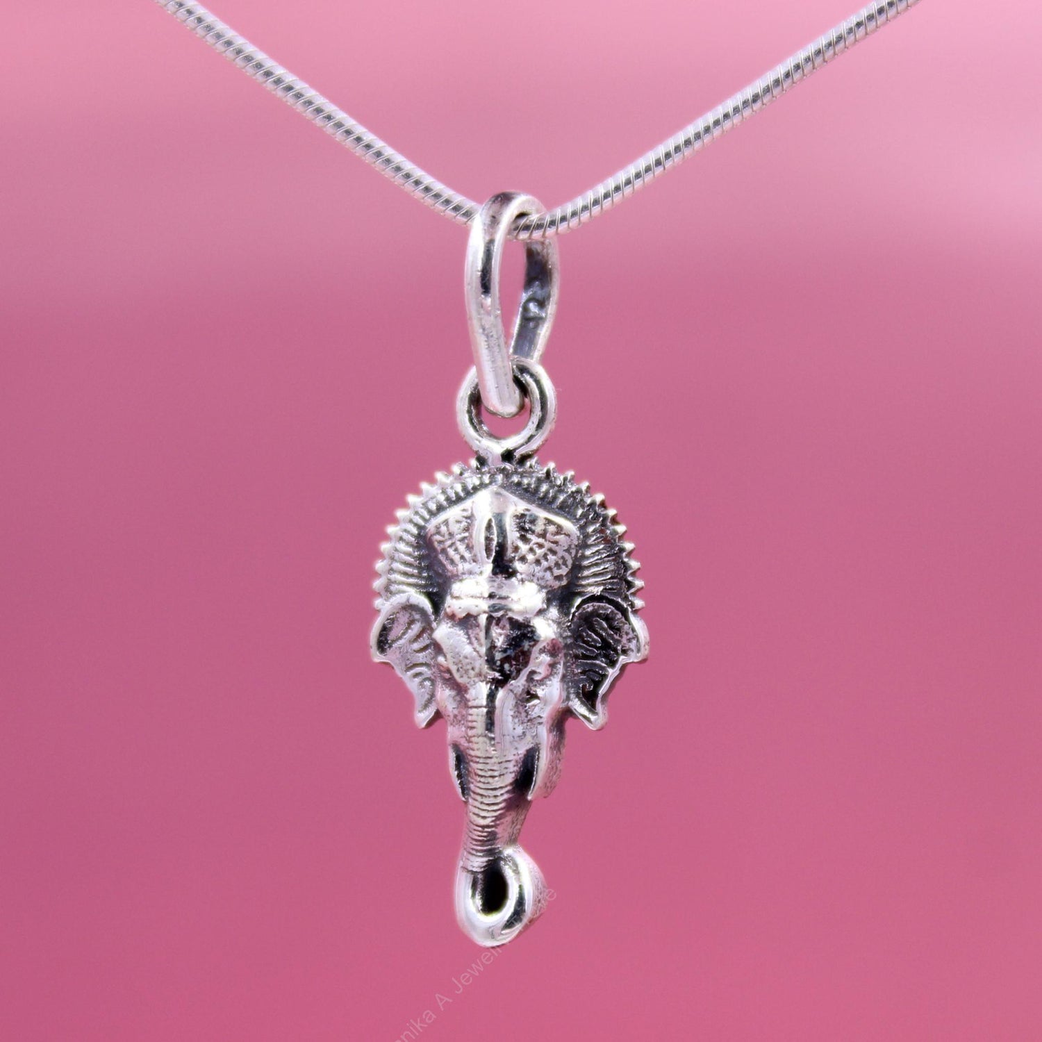 Silver Ganesh pendant necklace for festive wear